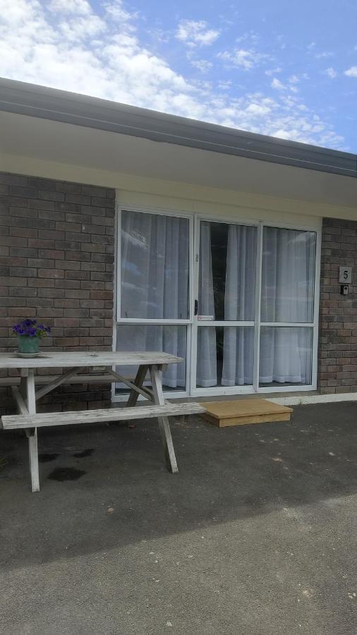 Beaches Motel Уэйай Экстерьер фото
